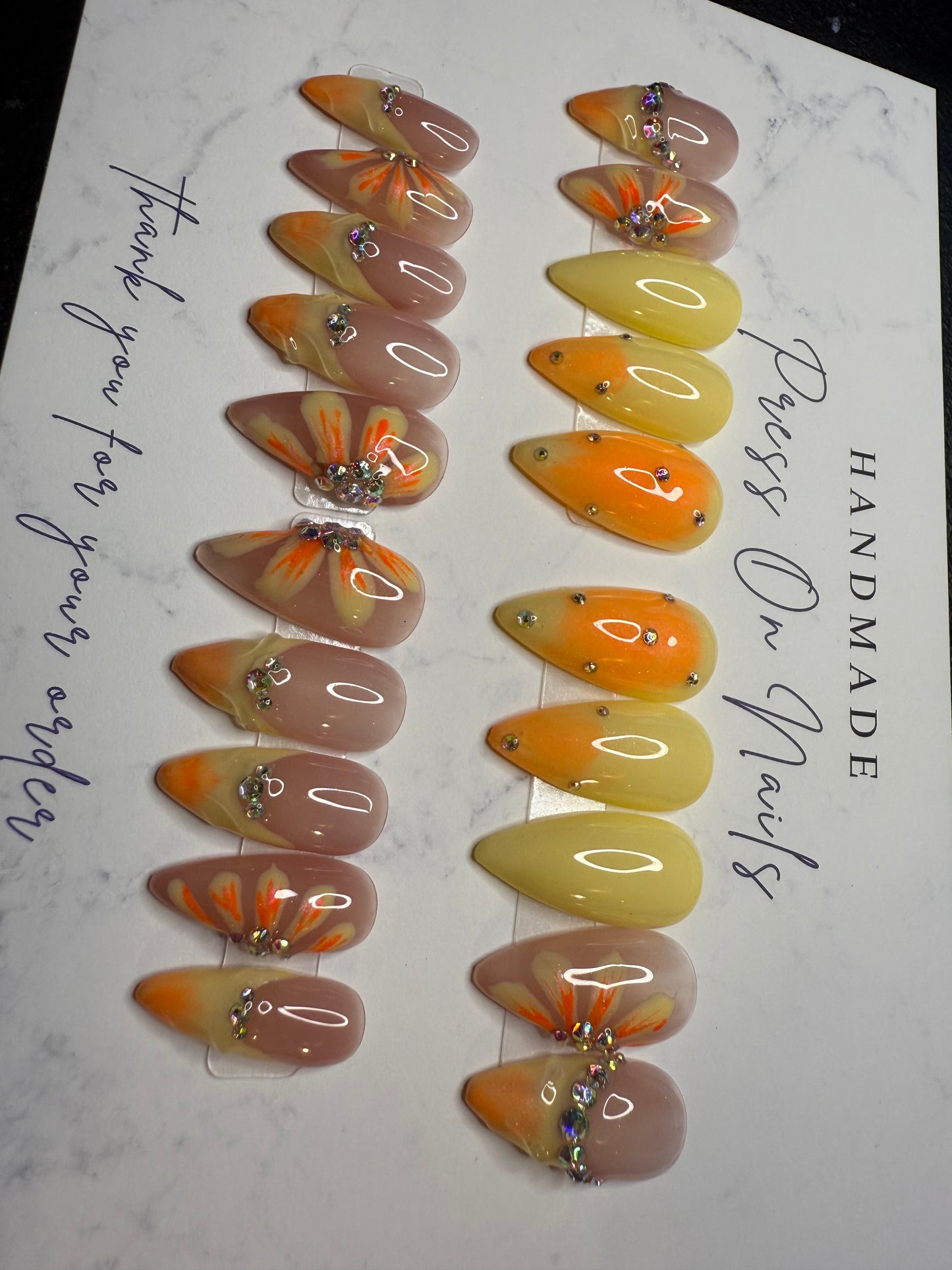20 piece medium stiletto press on set